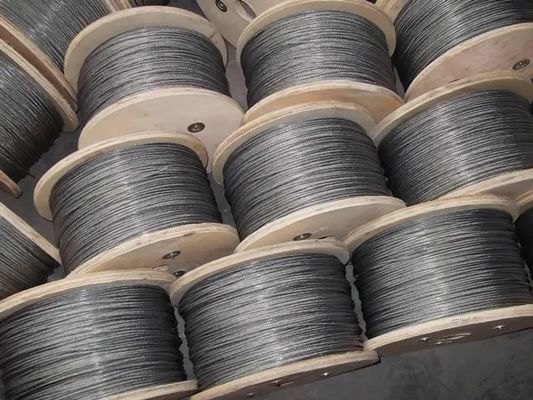 Dobra cena. 12mm Stalowa lina stalowa 6x24 7FC Konstrukcja do produkcji lin drucianych 1000m Ocynkowana stal w Internecie